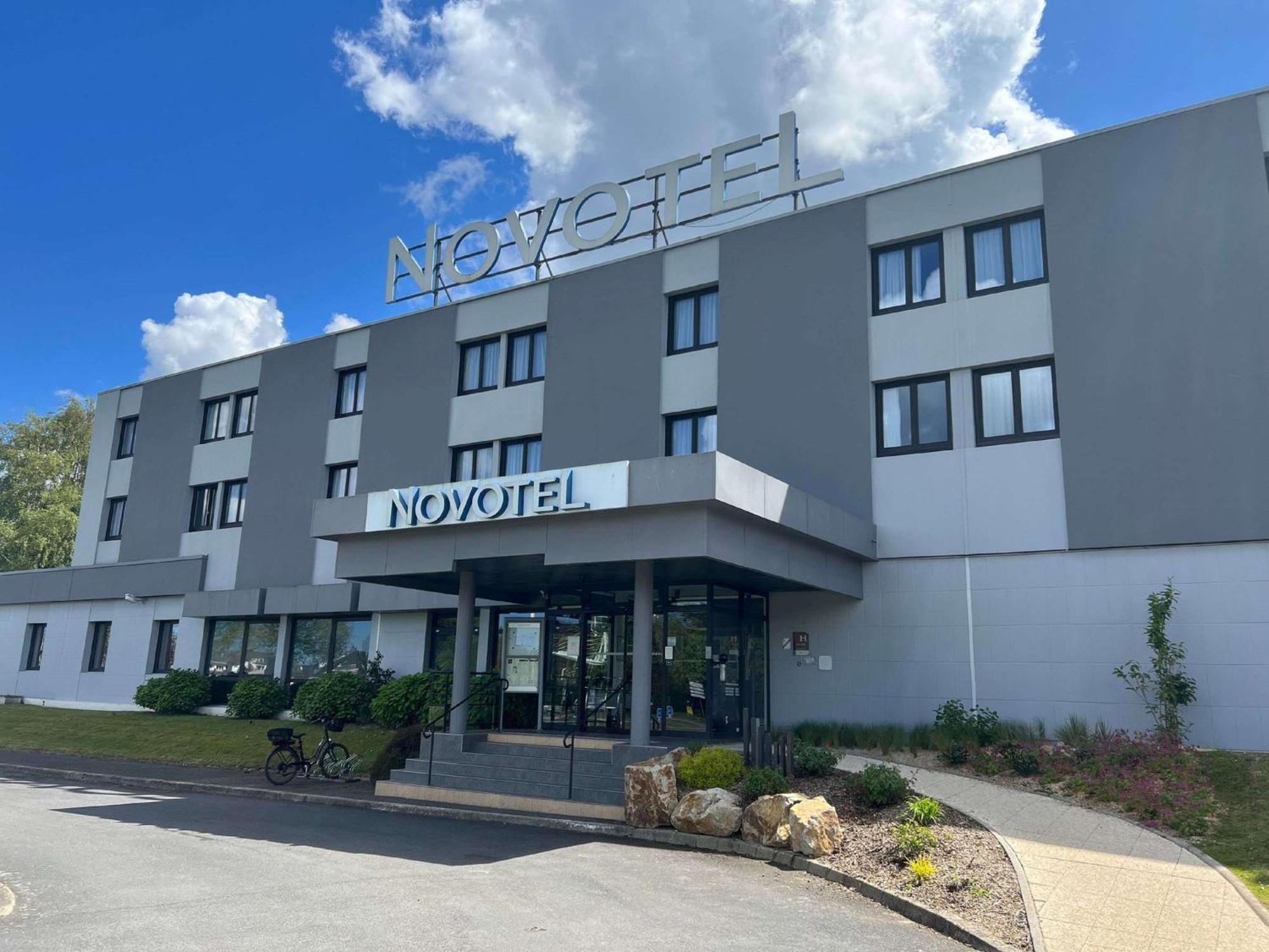 Novotel Bayeux Exterior photo